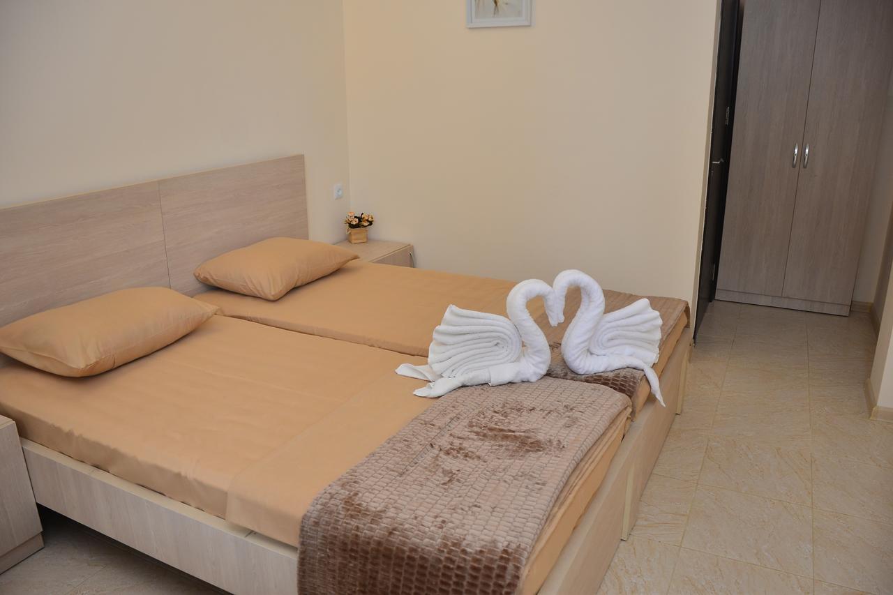 Hotel Gori Kobuleti Bagian luar foto
