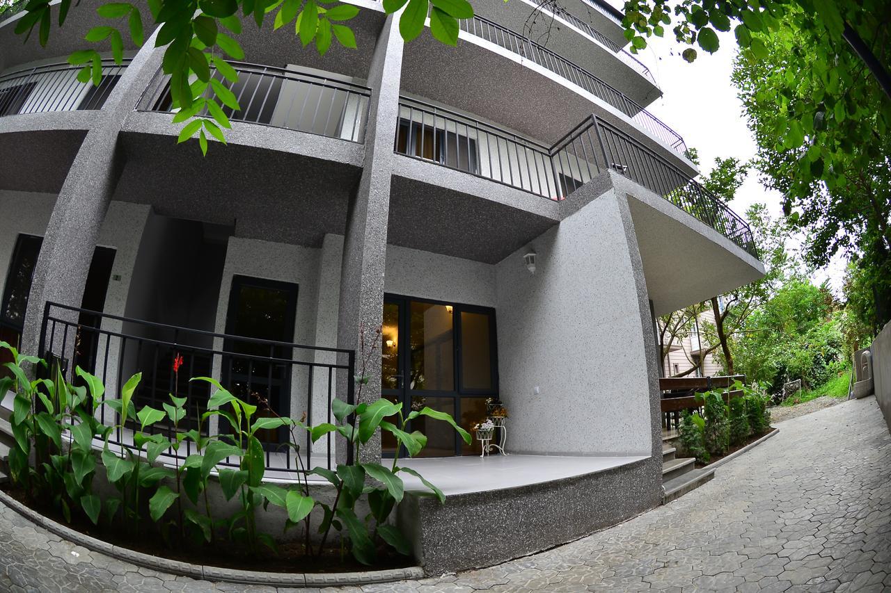 Hotel Gori Kobuleti Bagian luar foto