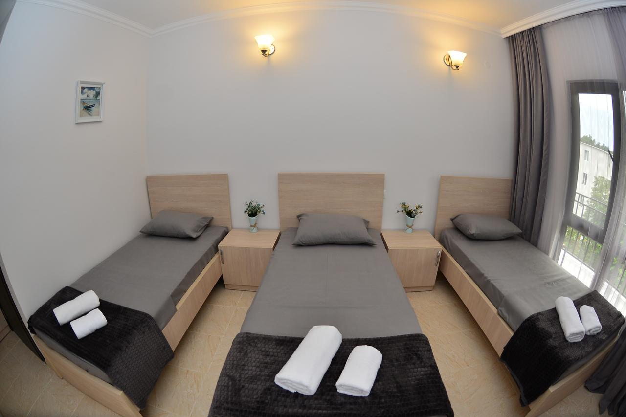 Hotel Gori Kobuleti Bagian luar foto