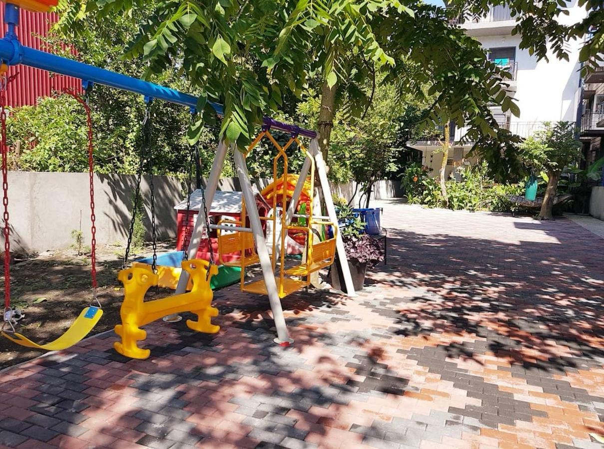 Hotel Gori Kobuleti Bagian luar foto